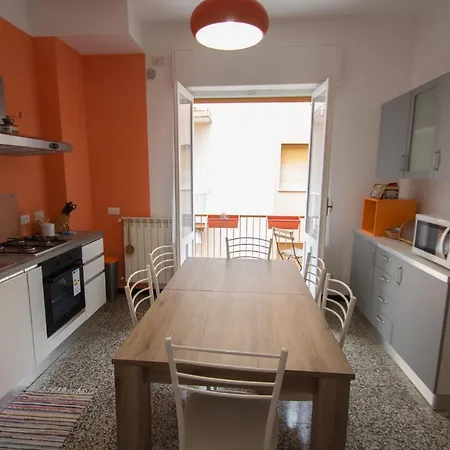 Ampio E Comodo Appartamento Nel Centro Citta *